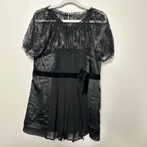 BCBG maxazria Black Lace Silk Top Blouse Gothic Romantic Womens Size 10